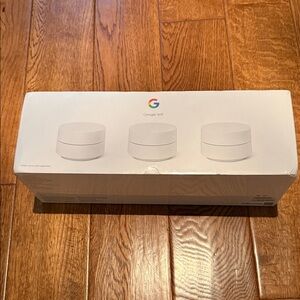 Google WiFi Snow Mesh Network, 3 pack in snow. New unopened box.